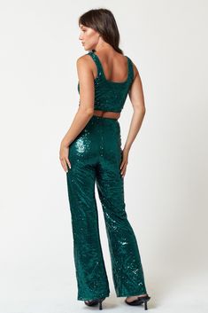 Experience the luxurious look of Joyful Couture with this glittering pants set. The dark turquoise sequins top and pants are a show-stopping combination, perfect for an evening out or a special occasion. Sparkle and shine in sophisticated style. Womens Holiday Fashion, Sequin Flare Pants, Crop Top And Pants Set, Sequins Top, Sequin Pants, Holiday Apparel, Sequin Crop Top, Dark Turquoise, Top And Pants Set