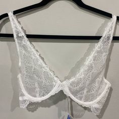 Free People Bra Lace Plunge White Plunging V-Neckline, Scalloped Edges, Adjustable Straps, Hook Closures, Unlined Sold As Is: No Returns Elegant V-neck Bra For Party, Elegant V-neck Summer Bra, White Party Bra With Lace Closure, Party White Bra With Lace Closure, Low-cut Lace Trim Bra, Elegant V-neck Bra, Lace V-neck Fitted Bra, Elegant Lace V-neck Bra, Elegant V-neck Lace Bra