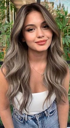 Ash Brown Balayage Layered Hair, Fun Hair Color Ideas For Light Brown, Hair Couler Ideas For Brunettes, College Hair Color Ideas, Brown Hair With Ashy Blonde Balayage, Hair Color Ideas For Brunettes Easy Upkeep, Balayage Cool Tones Brunette, Bayalage Ideas For Dark Hair, Teenage Hair Dye Ideas