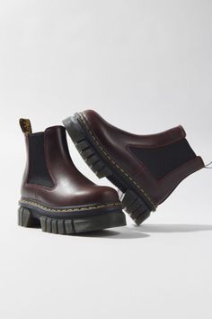 Dr Martens Audrick, Wardrobe Aesthetic, Dr Martens Outfit, Platform Chelsea Boots, Walk In My Shoes, Shoe Closet, Chelsea Boot, Platform Sneakers, Beautiful Shoes