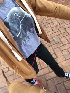 Retro, That 70's Vibe, Comfortable Star Wars Tee Dark Green Jeans Black & White Converse Camel Hoodie Black White Converse, Star Wars Tee, Star Wars Tees