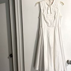 White , Used A Couple Of Times Good Condition Ted Baker Dress, London Dresses, Ted Baker London, Ted Baker, A Couple, Colorful Dresses, Color White, Size 2, Midi Dress