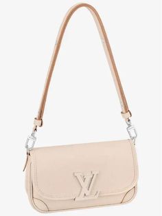 Gender: Women Brand: LOUIS VUITTON Product Name: Bush Bag Quartz Shoulder Bag Pink Bags Alora Code: 59606914 Color: pink Origin: France Designer Style ID M59457 Louie Vuitton, Pink Bags, Shoulder Bag Pink, Louis Vuitton Capucines, Daily Bag, Louis Vuitton Neverfull Mm, Cross Bag, Timeless Handbag, Designer Style