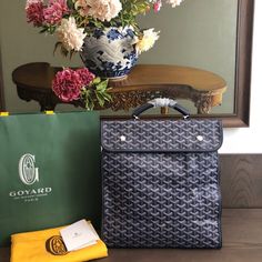 Heidi Mabels - GYD-Bags - 1146All Bags comes with Dust box, Care manual, Tag and Paper bag. Our Bags are 1:1 with Top Grade Quality, even experts can't define which one is r*al. Contact us for more details and measurements. Goyard Bag, Contact Us, Paper Bag