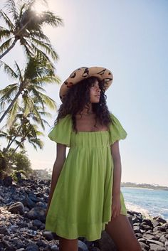 Summer Work Dresses, Beachy Dresses, Hawaii Outfits, Outfit Inspo Summer, Italy Outfits, Cruise Outfits, Design Square, Summer Fashion Outfits, Vacation Outfits