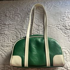 Retro Style Purse, Like A Year Old From Pull And Bear Basically Brand New Retro Green Shoulder Bag With Large Capacity, Retro Green Everyday Bag, Green Retro Shoulder Bag For Shopping, Retro Green Crossbody Shoulder Bag, Versatile Green Shoulder Bag With Gold-tone Hardware, Pull And Bear, Retro Purse, Woven Handbags, Black Leather Backpack