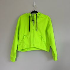 Brand New With Tags Neon Green Color Size S Neon Green Color, Zara Sweatshirt, Usa Sweatshirt, Sweatsuit Set, Cropped Joggers, Hooded Dress, Sweatshirt Short Sleeve, Tie Dye Hoodie, Girl Sweatshirts