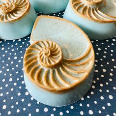 Bring the calmness and beauty of the beach  into your home with the Chambered Nautilus Seashell Soap!  The Chambered Nautilus Seashell Luffa Soap makes a perfect gift for the beach lover, nature lover or the outdoor enthusiast. Made with Argan oil, pumice powder natural luffa powder and other skin-beneficial ingredients, the Chambered Nautilus Seashell Soap will have your skin feeling clean, moisturized and smooth.  The Chambered Nautilus Seashell Luffa Soap is fragranced with the divine scent of "Ocean Water," a blend of "sparkling citrus notes married with marine essence and lily."  And, yes, it smells like a dreamy vacation get-away on the beach.  It's a fragrance well-liked by men and women. (1) Soap: ⯈ Size: 4" x 2.75" x 1.25" ⯈ Weight: 3.7 oz STYLE A:  $6.99 (Soap Only) - Chambered N Seashell Soap, Luffa Soap, Soap Party Favors, Chambered Nautilus, Wedding Tropical, Spa Gifts Set, Personalized Gifts For Men, Outdoor Enthusiast