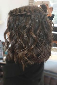 Tuns Bob Lung, Waterfall Braid Hairstyle, Cute Prom Hairstyles, Prom Hairstyles For Short Hair, Types Of Braids, Waterfall Braid, בר מצווה, Penteado Cabelo Curto, Girl Short Hair