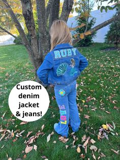 Adorable personalized jacket and Jean set for toddlers or girls! Choose to add a name/phrase or add the cute kid shape patches such as a rainbow, unicorn, and many more! Buy the set or purchase just the jacket or jeans. Makes a great birthday gift or Christmas gift for a little girl.  Patches are sewn on. No more peeling patches after 2 or 3 uses! You won't see that with the competition! ❤️ Price includes name and up to 4 additional patches. Any more than 4 patches will be an additional $2/patch. Patches can be purchased here: https://emprintspa.etsy.com/listing/1498997056 ❤️ Jeans are a medium wash stretch flare jean  ❤️ Available in sizes 2T, 3T, 4T, 4/5, 6/6x, 7-8, 10-12, and 14-16.  I recommend sizing up on the jacket so your child can get plenty of use out of the jacket ❤️ Choose chen Cute Fall Outerwear, Trendy Customizable Long Sleeve Denim Jacket, Customizable Cute Fall Outerwear, Customizable Blue Denim Jacket With Long Sleeves, Cute Customizable Cotton Outerwear, Customizable Cute Cotton Outerwear, Customizable Cotton Fall Outerwear, Customizable Fitted Cotton Outerwear, Jean Jacket With Patches