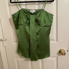 Nwt Ann Taylor Loft, Size 14, Gorgeous Strapless Green Satin Blouse With Built In Bra. Straps Are Also Provided To Give That Option. Green Cami Top For Night Out, Green Strapless Tops For Night Out, Green Sleeveless Evening Blouse, Chic Green Camisole For Party, Elegant Green Top With Spaghetti Straps, Strapless Satin Tops For Spring, Elegant Green Tops With Spaghetti Straps, Green Strapless Tank Top For Party, Green Sleeveless Evening Tops