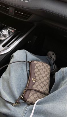 Gucci Baguette Bag, Trendy Designer Bags, Ophidia Mini Bag, Dhgate Finds, Aesthetic Purse, Dream Bag, Purse Essentials