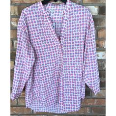 Gap Women’s V-Neck Button Down Top Size Medium Nwt Colors: Purple And Coral 100% Polyester Armpit To Armpit 22 In Shoulder To Hem 26.5 In (Front) Shoulder To Hem 29 In (Back) Sleeves 18 In Gap Spring Button-up Tops, Gap Summer Button-up Top, Gap Button-up Summer Top, Gap Summer Button-up Blouse, Gap Multicolor Summer Tops, Multicolor Summer Tops By Gap, Summer Buttoned Tops By Gap, Gap Summer Tops With Button Closure, Spring Gap Tops With Button Closure