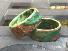 Stabilized dyed green spalted maple wood rings with patina copper. Size 10 8mm wide Size 9 9mm wide Water resistant finish  Ready to go  Thank you Green Mens Ring, Patina Copper, Spalted Maple, Copper Patina, Copper Ring, Wood Rings, Mens Ring, Copper Rings, Rings Cool