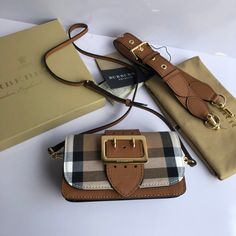 Charm Fashion -BBR Bags - 1304 Evening Clutch Bag, Burberry Bag, Luxury Women, Myanmar, Brunei, Luxury Items, Wallet Men, Evening Bags, Fashion Statement