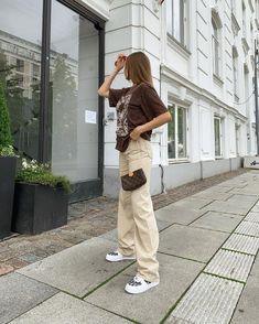 Normcore Aesthetic, Teen Outfit Ideas, Normcore Outfits, Nude Outfits, Color Outfits, Fall Trends Outfits, Casual College Outfits, Brown Outfit, Streetwear Fashion Women