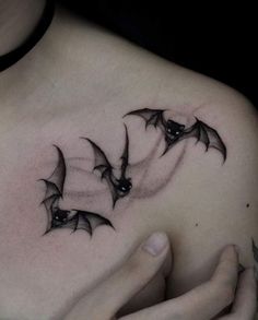 Small Black And Red Tattoo, Small Bat Tattoos For Women, Bat Tattoo Shoulder, Vampiric Tattoos, Bat Hip Tattoo, Dainty Gothic Tattoo, Bat Tatoos Ideas, Cute Bat Tattoos, Gothic Small Tattoos