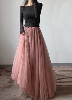 Tulle Skirt Winter, Rok Tile, Tule Rok, Gonna In Tulle, Skirt Winter, French Pink, Princess Ball Gowns, Ball Gown Skirt, Winter Fabric