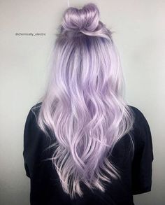 #pastelhair #haircolour #haircolor #hair #beauty #pastels #colour #blue #purple #hairinspo #fanola Lilac Hair Color, Light Purple Hair, Jet Black Hair, Lilac Hair, Hair Color Pastel, Lavender Hair, Ombré Hair, Ombre Hair Color