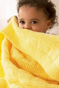 Ravelry: Sunny Baby Blanket pattern by Lucie Sinkler Blankets Knit, Knitting Blankets, Knitting Space, Easy Knit Baby Blanket, Knit Baby Blanket Pattern Free, Easy Blanket, Yellow Blanket, Knit Afghan, Baby Jackets