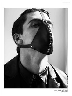 Xavier Serrano Models Bondage Styles for Avenue Illustrated Fashion Editorial Harness Photoshoot, Xavier Serrano, Mask Fashion, Drag Queens, Fashion Editorial, Dark Fashion, Mode Inspiration