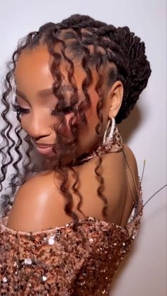 Loc Styles With Dress, Wedding Hair Dreads Black Women, Dreadlock Hairstyles For Graduation, Dreadlock Wedding Styles, Loc Ponytail Styles Wedding, Wedding Hair With Dreadlocks, Formal Hairstyles For Long Locs, Prom Hairstyles Dreads