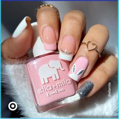 Dive into the enchanting world of nail art with Pink Nail Ideas 2024! 💖💅 These Spring Trend designs are perfect for adding a pop of color to your spring look. Don't miss out on the latest nail trends! 💅💖 #NailArt #PinkNailIdeas2024 💖💅 Sparkle Nail Ideas, Light Pink Summer Nails, Pink Summer Nails, Magnetic Polish, Nagellack Trends, Graduation Nails, Light Pink Nails