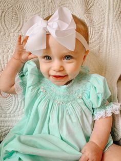 Girls Smocked Christmas Dress, Smocked Christmas Dresses, Moon Clothing, Hand Smocking, Disney Classroom, Smocked Baby Dresses, Hand Smocked Dress, Heirloom Dresses, Girls Sister