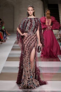 Ziad Nakad F/W Haute Couture 2019. Zaid Nakad, Prom Dress Couture, Royal Aesthetic, Haute Couture Dresses, فستان سهرة, Live Fashion