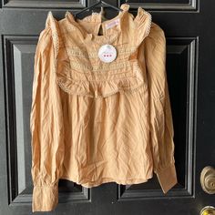 In Good Condition Feminine Brown Tops For Spring, Brown Tops For Daywear In Spring, Brown Spring Tops For Daywear, Brown Tops For Spring Daywear, Feminine Brown Blouse For Spring, Stretch Lace Top, Poncho Blouse, Bell Sleeve Shirt, Blue Floral Blouse