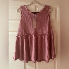 Nwt Mauve Emery Rose Shirt. Fits More Like An Xl Athletic Tops Women, American Eagle Sweatshirt, Silver Sequin Top, Petite Casual, Sleeveless Tunic Tops, Rose Shirts, Workout Tops For Women, White Sleeveless Top, Floral Sleeveless Top