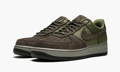 Khaki Lace-up Sneakers For Streetwear, Olive Sporty Sneakers For Sports, Green Nike Air Force 1 For Streetwear, Green Nike Air Force 1 Lace-up Streetwear, Olive Low-top Sneakers For Sports, Sporty Olive Sneakers For Outdoor, Casual Olive Low-top Sneakers, Olive Casual Sneakers For Streetwear, Olive Low-top Sneakers For Outdoor