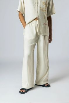 SUMMER DRAWSTRING PANTS | NOT JUST A LABEL Luxury Linen Bottoms, Luxury Linen Summer Pants, Luxury Cotton Bottoms With Drawstring, Luxury Cotton Pants For Everyday, Luxury Chic Cotton Bottoms, Luxury Versatile Cotton Pants, Luxury Everyday Cotton Pants, Luxury Long Linen Bottoms, Luxury Cotton Loose Bottoms