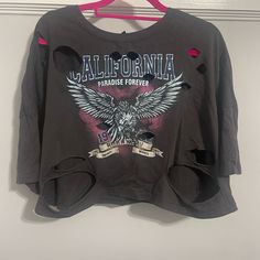 Women’s Size Xl Crop Top Shirt. Shirt Has Holes/Rips On The Front And Plain On The Back. Please See Photos. No Call Outs. Never Worn Washed Once. Trendy Distressed Gray Tops, Trendy Gray Distressed Tops, Tees Aesthetic, Cropped Tees, Ripped Women, Crop Top Shirt, Crop Top Shirts, Crop Tee, Shirt Color