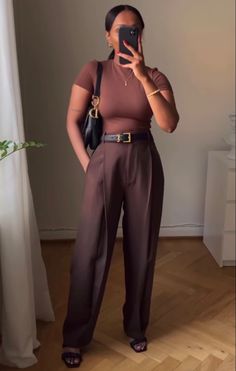 Fashion 60s, Classy Business Outfits, Professional Outfits Women, Business Outfits Women, Stylish Work Attire, Elegante Casual, Classy Work Outfits, Classy Casual Outfits