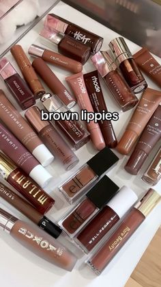 Lip Glosses For Brown Skin, Lip Gloss Aesthetic Pics, Brown Girl Makeup Products, Brown Wishlist, Brown Lippies, Lip Gloss Brown, Brown Lip Gloss, Brown Lips