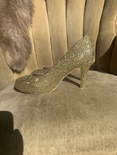 Gold glitter as shown. Other shoe styles and colors available. Gold Closed Toe Heels, Heels Closed Toe, Tall Heels, Heels Short, Glitter High Heels, Closed Toe Heels, Short Heels, Glitter Shoes, Shoe Style