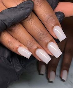 Unghie Nail Art, Milky Nails, White Acrylic Nails, Simple Acrylic Nails, Work Nails, Short Square Acrylic Nails, Long Acrylic Nails Coffin, Acrylic Coffin, White Nail