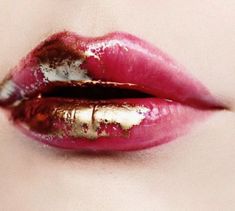 Rose Gold Lips, Aerial Performance, Kawaii Makeup, Character Makeup, Gold Lips, Male Makeup, Edgy Makeup