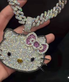 Hello Kitty Chain, Icy Chain, Louis Vuitton Custom, Jóias Body Chains, Images Hello Kitty, Dope Jewelry Accessories, Hello Kitty Jewelry, Hello Kitty Themes, Pink Things