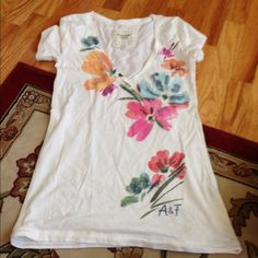 Never Worn, Price Is Negotiable Fitted Tan T-shirt For Spring, Floral T Shirt, White Silver, Shirt Color, Abercrombie Fitch, Floral Tops, Colorful Shirts, Color White, Tops & Tees