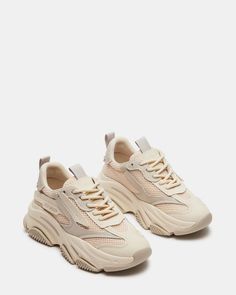 Steve Madden Store, Dad Sneakers, Apparel Merchandising, Hot Sneakers, Loose Jeans, Midi Skirts, Comfortable Sneakers, Lacing Sneakers, Platform Sneaker