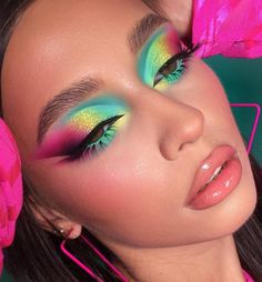 Eye Makeup Guide, Eye Makeup Styles, Face Art Makeup, Rave Makeup, Rainbow Makeup, Eye Makeup Pictures, Dope Makeup