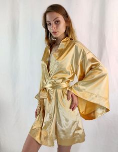 "Perfect Fit gold italian satin  kimono. Our Japanese wrap  kimono robe  create your  an unforgettable look. Kimono robe are made of high quality  italian soft satin. This robe is 100% handmade.  This gold robe is a kimono style robe  with long wide sleeves and a long belt. SIZE CHART      XS-S Bust -    32\"-36\" (81-91 cm) Waist   - 24\"-28\" (61-71 cm) Hips -     34\"-38\" (86-96 cm) M-L Bust -         36\"-40\" (91-101 cm) Waist       -  28\"-32\" (71-81 cm) Hips -          38\"-42\" (96-106 cm) XL-2XL Bust -         40\"-44\" (101-111 cm) Waist -       32\"-36\" (81-91 cm) Hips -         42\"-46\" (106-116 cm) Feel free to contact us with any question - If you don't know what size you are feel free  to contact us and tell your measurement.  We will help you to choose the right size." Japanese Kimono Women, Look Kimono, Kimono Women, Kimono Japanese, Plus Size Kimono, Satin Wrap Dress, Satin Kimono, Gold Shorts, Japanese Silk