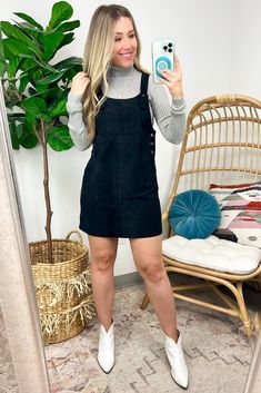 Courderoy Dress Outfits, Courdory Dress Outfit, Corduroy Dress Outfit, Corduroy Overall Dress, Noah Kahan, Cozy Fall Outfits, Corduroy Dress, Corduroy Fabric, Overall Dress