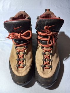 Super rare OG pair of ACG Hiking Boots! Tag says 1999 and the details on this are sick! Amazing ACG back plate on the heels and great condition on the soles. See pics for all the details! Leather wear inside the ankle area but does not impact the look at all. Totally wearable and stress tested! Vintage 1990s 90s 1999 Nike Air ACG Leather Gorpcore Hiking Boots, Mens Size 8 Nike Hiking Boots, Casual Hiking Boots With Round Toe For Climbing, Casual Hiking Boots For Climbing, Vintage Lace-up Boots For Outdoor Activities, Rugged Round Toe Climbing Boots, Vintage Lace-up Hiking Boots For Outdoor Activities, Rugged Leather Climbing Boots, Climbing Boots With Vibram Sole And Round Toe, Gorpcore Shoes