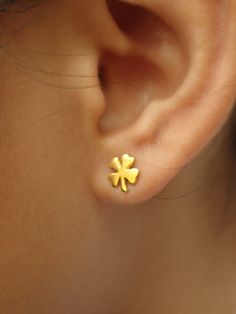 For Ready-to-ship items search here, https://etsy.me/39BDvMS Four Leaf Clover Earrings, Clover Stud Earrings, 14k Solid Gold Dainty Earrings, Tiny Clover Earrings, Good Luck Earrings About Features- * Made to order * Materials: Solid Gold * Gold karat: 14K * Gold color: Yellow Gold, White Gold, Rose Gold * Location: Earlobe * Dimension: 5.80 mm * Style: Four Leaf Clover Earrings * Ready to Ship in 1-2 Weeks * Layaway Plan Available * SKU: E57 Price is for a pair of earrings. If you need only one Tarnish Resistant 14k Gold Plug Earrings As Gift, Single 14k Gold Plug Earring As Gift, 14k Gold Tarnish Resistant Plug Earrings As Gift, Hypoallergenic Yellow Gold Plug Earrings As Gift, 14k Gold Tarnish-resistant Plug Earrings As Gift, Four Leaf Clover Earrings, Clover Earrings Studs, Four Leaf Clover Necklace Gold, 4leaf Clover Necklace