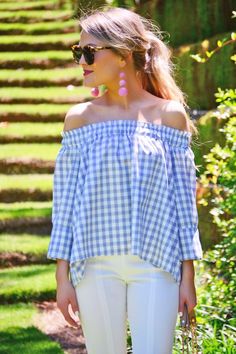 This off shoulder gingham top is effortlessly glam! We love the pastel hue and smocking around the neckline that is both cute and comfortable. Complete the look with our "Bon Bon Earrings." Trendy Spring Dresses, Prep Outfits, Casual Chic Summer, Gingham Fashion, Chic Summer Style, Gingham Top, Sassy Outfit, Preppy Girl, Gingham Tops