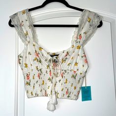 Nwt White Floral Crop Top. Lace Detailed Straps Forever 21 Sleeveless Floral Print Top, Forever 21 Floral Print Cotton Tops, Forever 21 Floral Print Vacation Tops, Forever 21 Floral Print Summer Top, Forever 21 Crop Top For Spring Vacation, Forever 21 Casual Floral Print Tops, Casual Forever 21 Floral Print Tops, Forever 21 Tops For Vacation In Spring, Forever 21 Floral Print Crop Top For Vacation