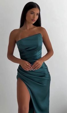 Chic Prom Dresses, Classy Prom Dresses, Stunning Prom Dresses, Prom Dress Inspiration, Cute Prom Dresses, Pretty Prom Dresses, Teal Dress, Prom Dresses Online, Grad Dresses